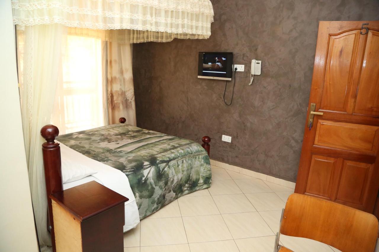 Harts Motel Kampala Dış mekan fotoğraf